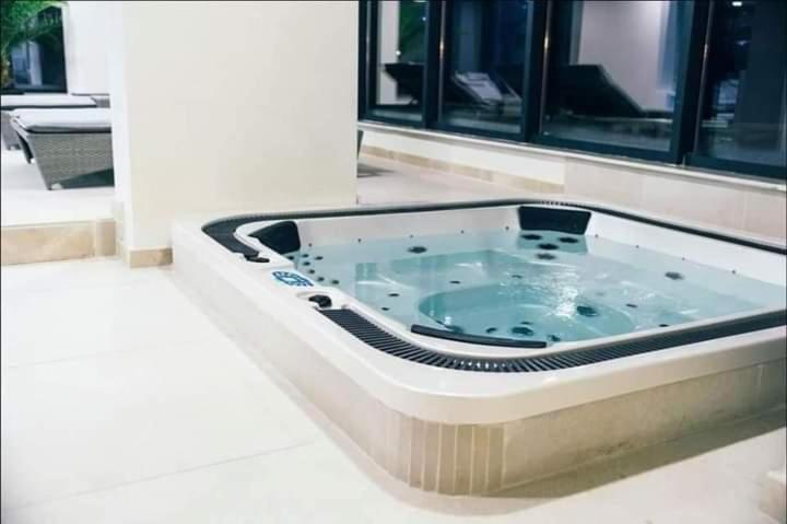Alezzi Beach Resort Gorgeous Family Aparment Cu Piscina Năvodari Esterno foto