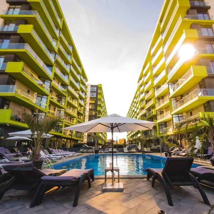 Alezzi Beach Resort Gorgeous Family Aparment Cu Piscina Năvodari Esterno foto