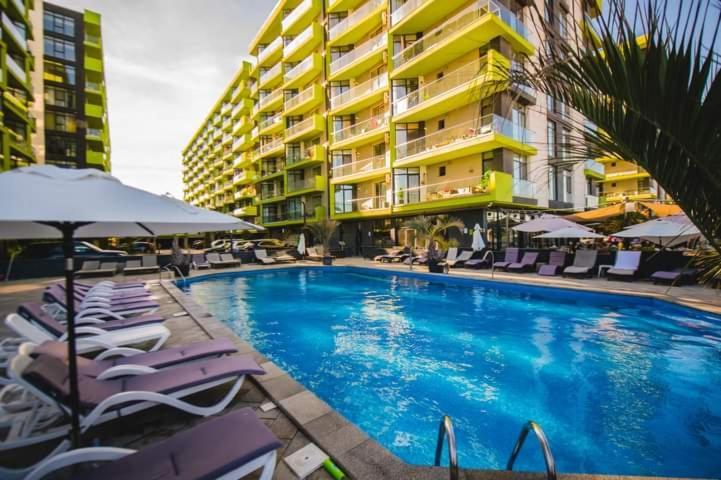 Alezzi Beach Resort Gorgeous Family Aparment Cu Piscina Năvodari Esterno foto